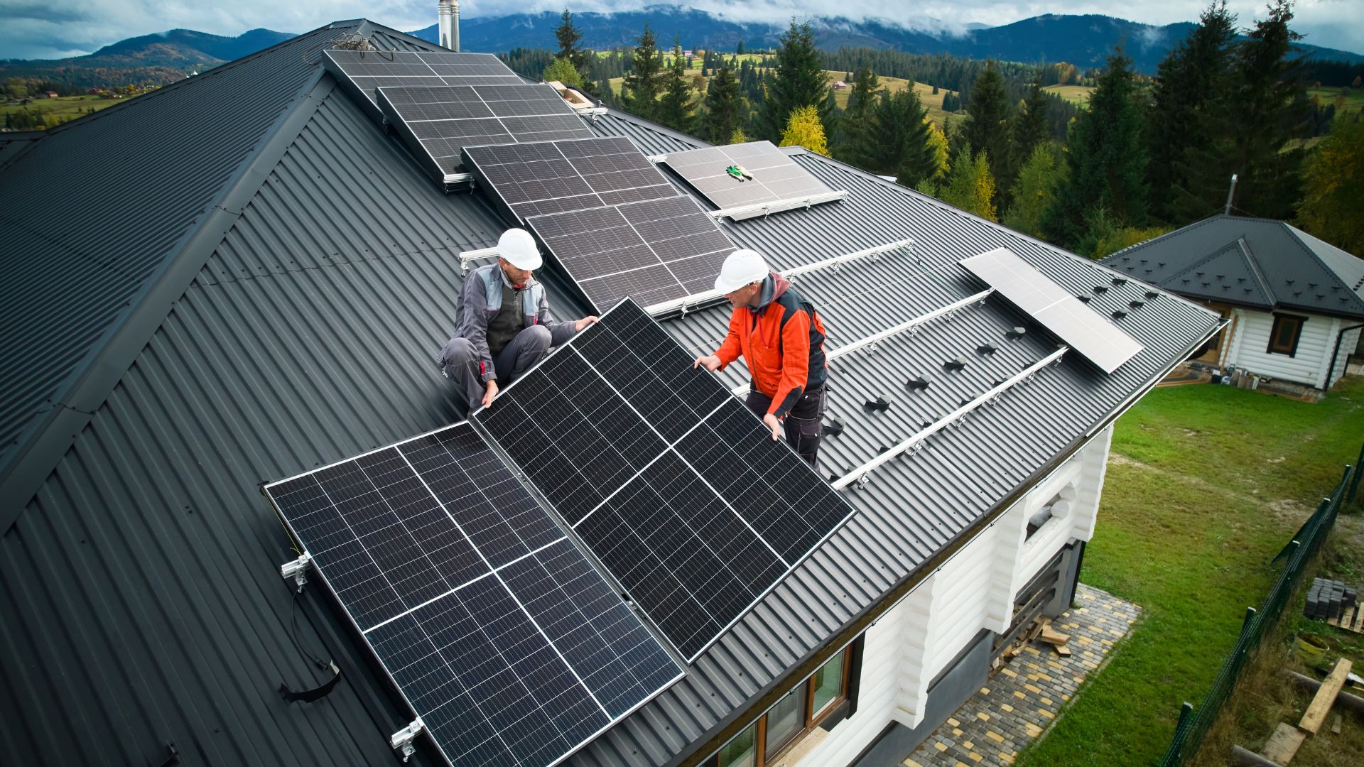 d&eacute;couvrez les nouvelles aides et subventions pour l'installation de panneaux solaires en 2025. profitez d'un environnement favorable pour r&eacute;duire vos co&ucirc;ts &eacute;nerg&eacute;tiques tout en contribuant &agrave; une plan&egrave;te plus verte. informez-vous d&egrave;s maintenant sur les dispositifs disponibles et les opportunit&eacute;s pour b&eacute;n&eacute;ficier d'une &eacute;nergie durable.