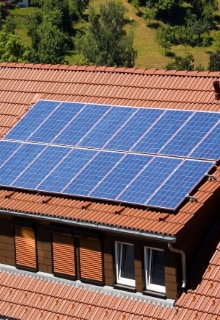 découvrez les prix des panneaux solaires en 2025 : analyse des tendances du marché, comparatif des modèles et conseils pour optimiser votre investissement énergétique.